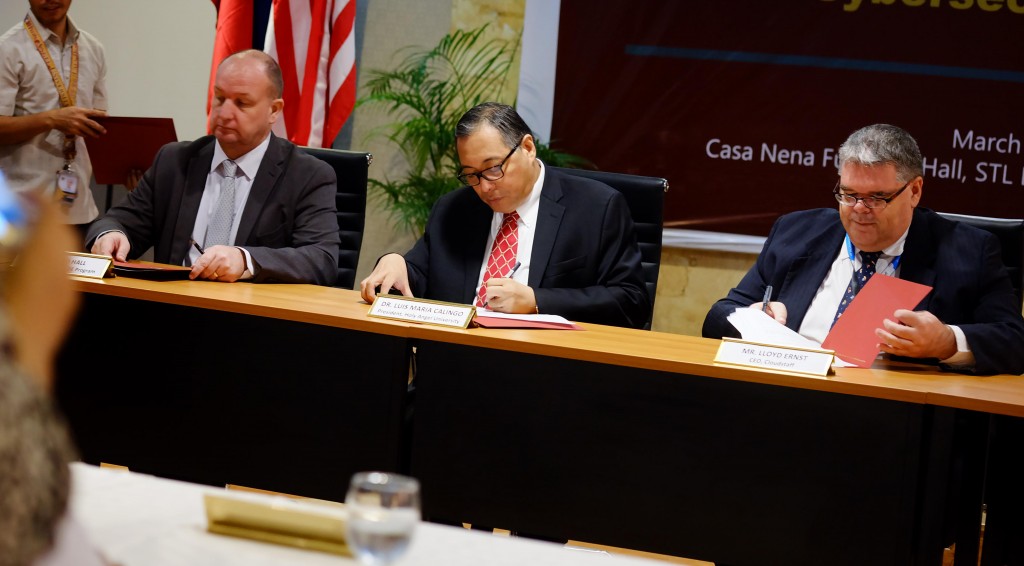 Cloudstaff develops a new education program with Holy Angel University